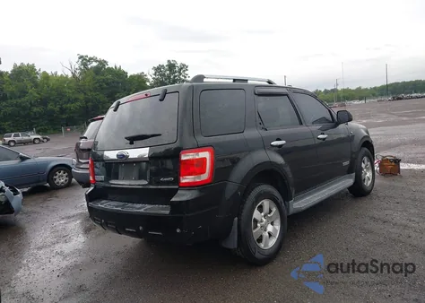 2008 Ford Escape Limited z USA, uszkodzony, nr VIN 1FMCU94138KA71570